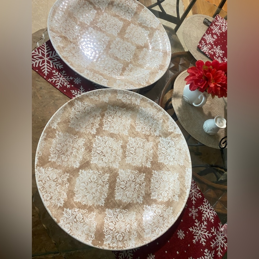 Nanette Lepore Tan and White Patterned Dinner Plates